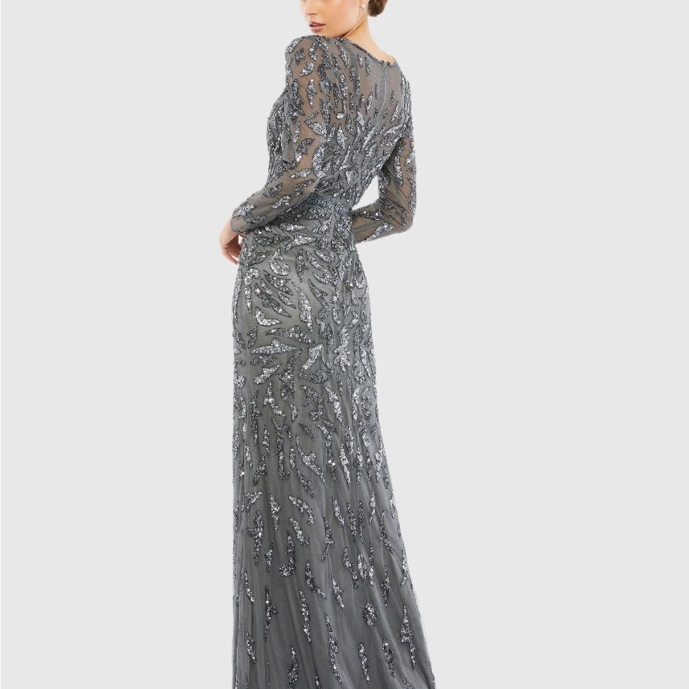 NWT Mac Duggal Beaded Long Sleeve Gown 8 Charcoal #8262